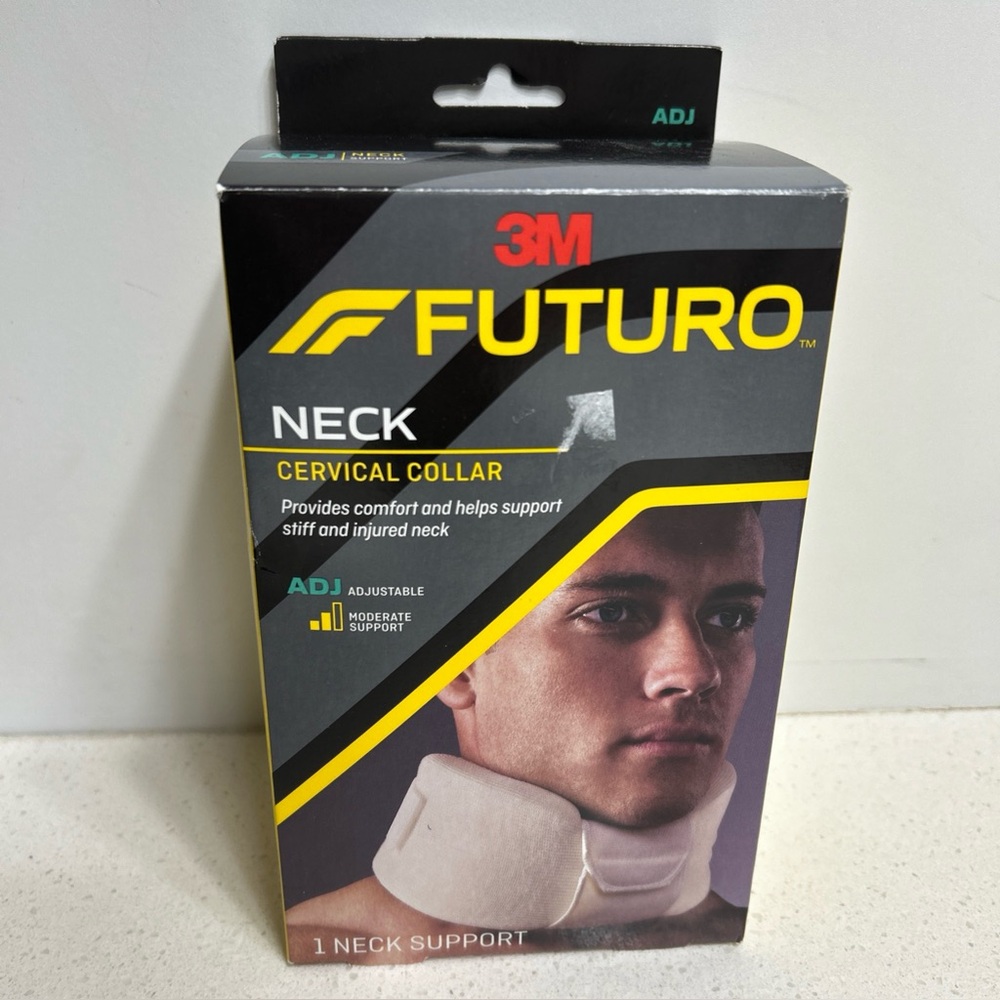 3M FUTURO Neck Cervical Collar - White